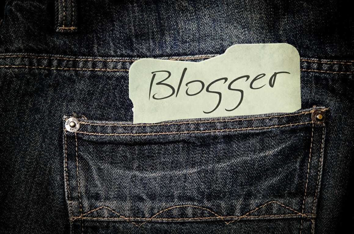 Tidak Perlu Takut! Inilah 5 Penghasilan Blogger Selain Dari Iklan